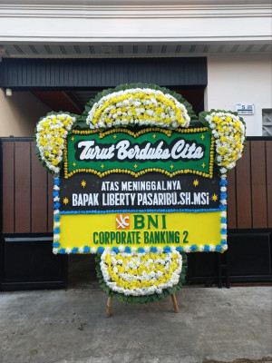 Papan Bunga Duka di Kedungmundu